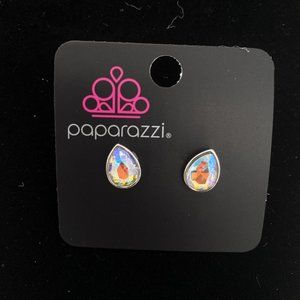 Paparazzi Fashion Jewelry Teardrop White Oil Spill Iridescent Post Earrings